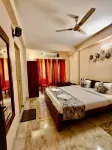 Binodini Hotel & Restaurant Hotels in Prantik