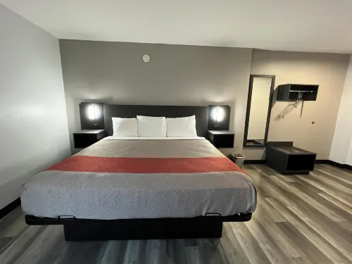 Studio 6 Suites Urbana, IL Hotels in Urbana