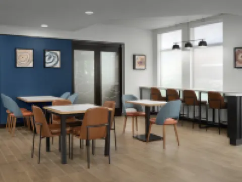 ハンプトン イン ビュッテ ビュートのホテル