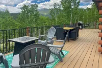 Mtn-view Haven w/ Hot Tub: 9 Mi to Dtwn Bailey - 3-Star