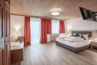 Pension St.Lukas فنادق في Nauders