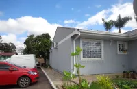 CURITIBA-HOUSE WITH GARAGE, IN GATE CONDOMINIUM. Hotels near Curitiba Brazil Temple