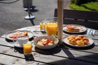 Croyde Bay Hotel or Self Catering Hotel a Woolacombe