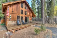 Relax at Rustic Tahoe Charm Minutes to Lake - Wifi
