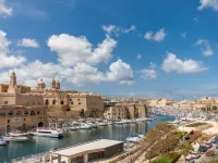 Bougainvillea Breeze & Marina View - Happy Rentals Hôtels à : Bormla
