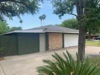 Cozy Suite *Excellent location* FREE Wi-fi/Netflix