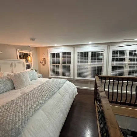 Lakeview Getaway with Stunning Sunsets with lake access