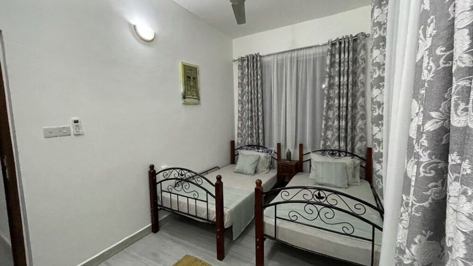 Golf Apartment 1
