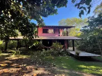 4-bedroom Property in beautiful Cassange Beach with WiFi, AC. Pet-friendly!