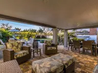 Flamingo Royale — Beach Luxury Resort