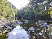 House in Barnas (07330) at the foot of the river and swimming Các khách sạn ở Barnas