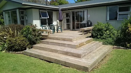 Private Island Eco Retreat complete with resident Kiwi Отели в г. Керикери