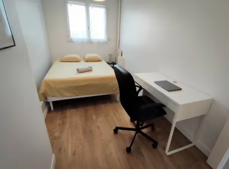 Charming room in shared apartment Cergy center Отели рядом с достопримечательностью «Высшая школа экономических и коммерческих наук»