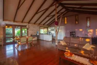 Stone Cottage Wallaby Ridge Hideaway Retreat Các khách sạn ở Possum Brush