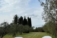 MELARANCIO HOME in the Tuscan countryside a few kilometers from Florence