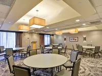 巴吞魯日希爾頓逸林酒店 東巴吞魯日縣酒店