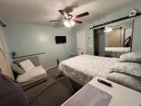 Beautiful 2 room guest ste in upscale Willow Creek