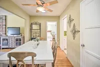 Oceanside Home w/ Yard - Walk to Beach & Pier - Homestays