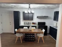 The Fountain Collective Charming 3-bedroom house with AC, WiFi in Center Hotels in Center