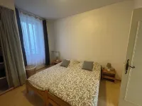 RENOIR F3 ground floor apartment 200 metres from the spa