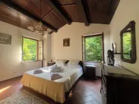 Casa vacanza La Cascata circondata da un fiume e due cascate