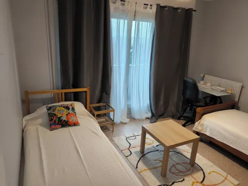 Chambre Double Privée Các khách sạn ở Venissieux