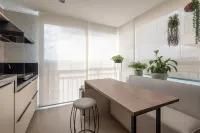 Charming Studio - GRU 2001