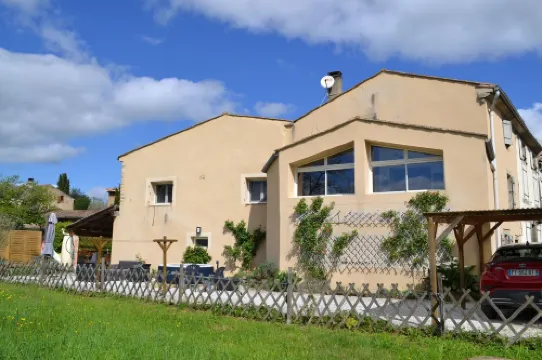 Detached house 160m²,2 levels, village classified Plus Beaux Village de France