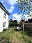 Cozy cottage on the outskirts of Hamburg with garden and good connections Hotels in Borstel-Hohenraden