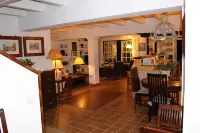 La Roca" beachfront house in an exclusive residential complex