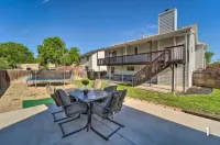 Spacious 5-bedroom house with WiFi, AC in charming lake community in Westminster