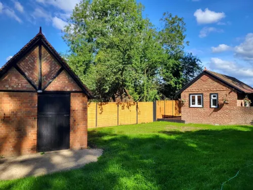 Rural Cottage| Stunning Views| with Free Parking| Quiet