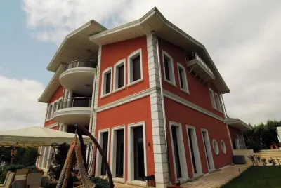 Luxury villa with private pool in Silivri Hotels near CerkezkOy Belediyesi