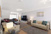 Long-Term Large Penthouse/Golf course/