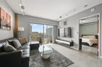 Entire Condo in the Heart of Downtown Austin 1Bd/1ba Chef's Kitchen