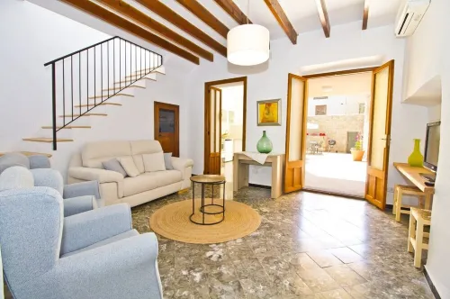 Pou davall house Hotel di Arta