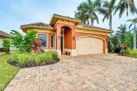 Coastal Naples Getaway ~ 2 Mi to Beaches! - 3-Star