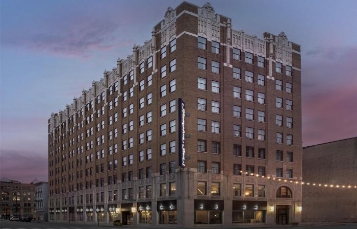 Hampton Inn Indianapolis Dwtn Across from Circle Centre