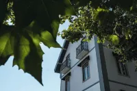 Live Sintra Boutique Guest House Hotels in 