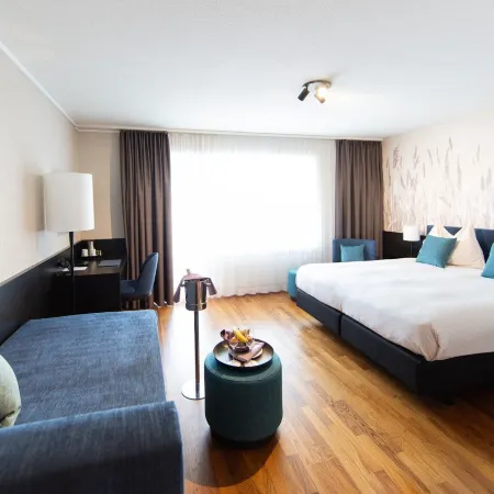 Hotel Illuster - Urban & Local Отели в г. Устер