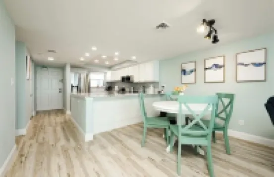 Direct Ocean Front Condo steps away from the Beach!