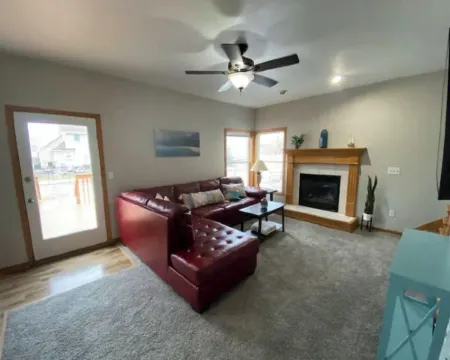 •Delightful 5b stay in Paradise!!• Hotels in Waukee