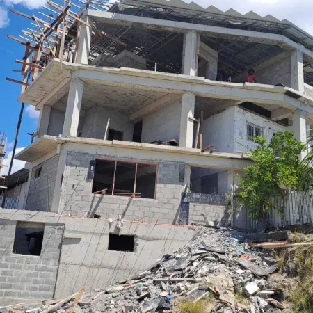 Peaceful Family Retreat in Honiara's Heart