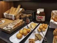 Novotel Spa Rennes Centre Gare - servizio colazione