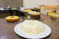 Hotel Ipê - breakfast