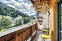 Boutique House HappYellow Saalbach - Bjergudsigt