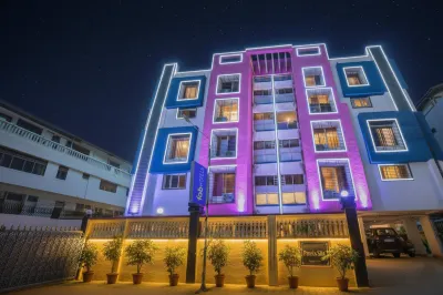 FabExpress Golden Leaf Airport - Nr Pune International Airport Hotels near Pune Airport