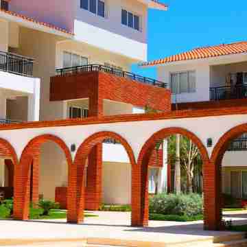 PINACOLADA -aptCaribbean Cocktails" - in a brand new resort CORAL VILLAGE Hotel Exterior