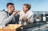 Yachthafen Premium Plus - Holiday apartment at Barth marina