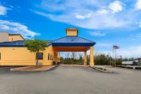 Super 8 by Wyndham Mason - 2-Star